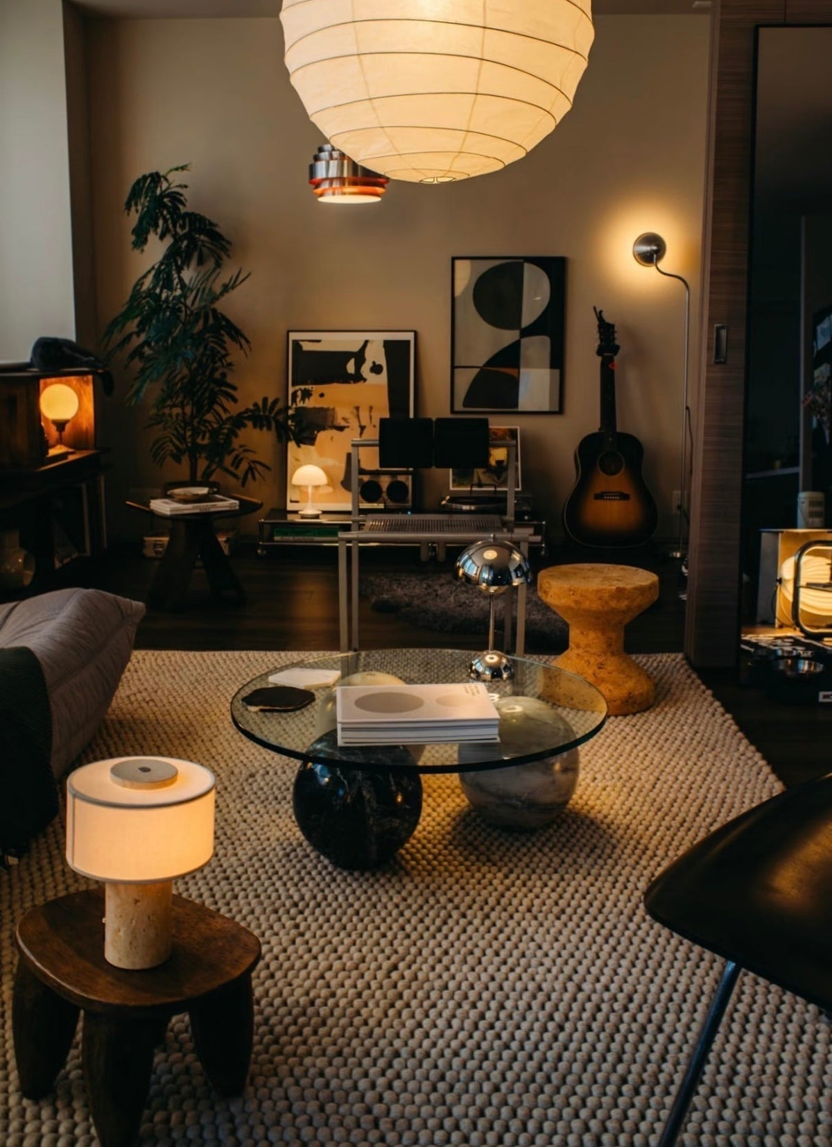 Best Floor Lamps for Dark Rooms 2026: Why "Akari" is the Glow You Need - Captainsbamboo