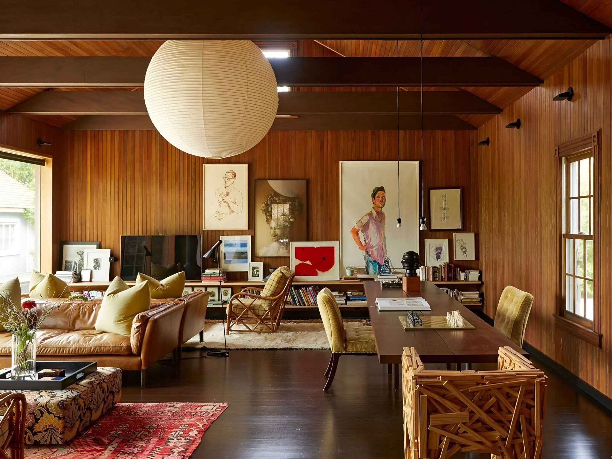 Large Paper Round Pendant Light — Soft Scale, Big Atmosphere (A Guide) - Captainsbamboo