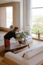 NOGUCHI AKARI 10A Floor Lamp — Large Washi Light Sculpture AKARI 10D