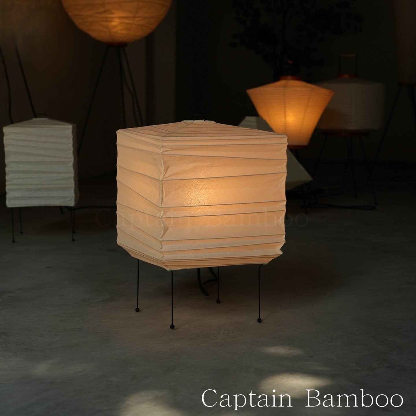 Noguchi AKARI 3X Tripod Floor/table Lamp