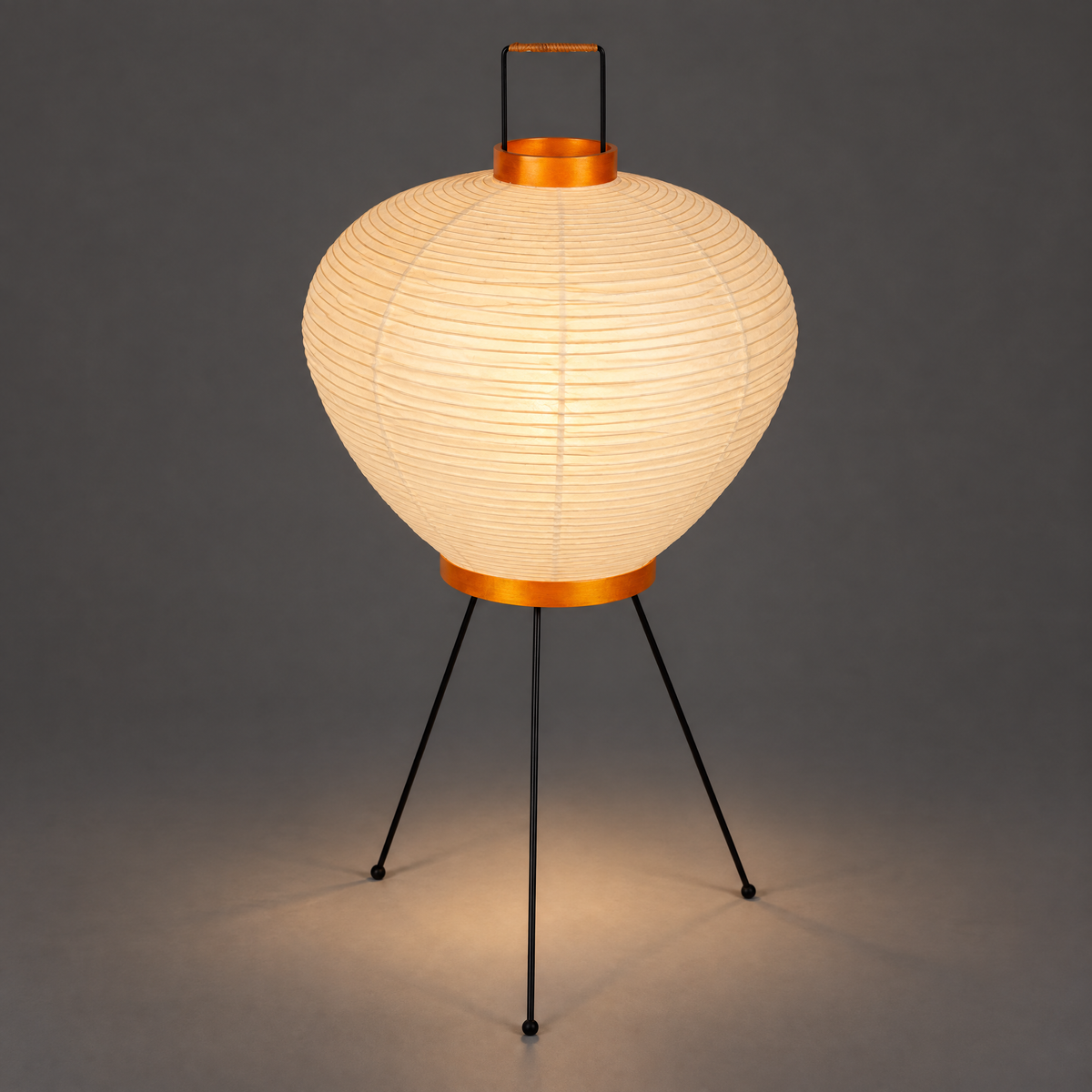 NOGUCHI AKARI 3A Table Lamp — Handcrafted Washi Lighting