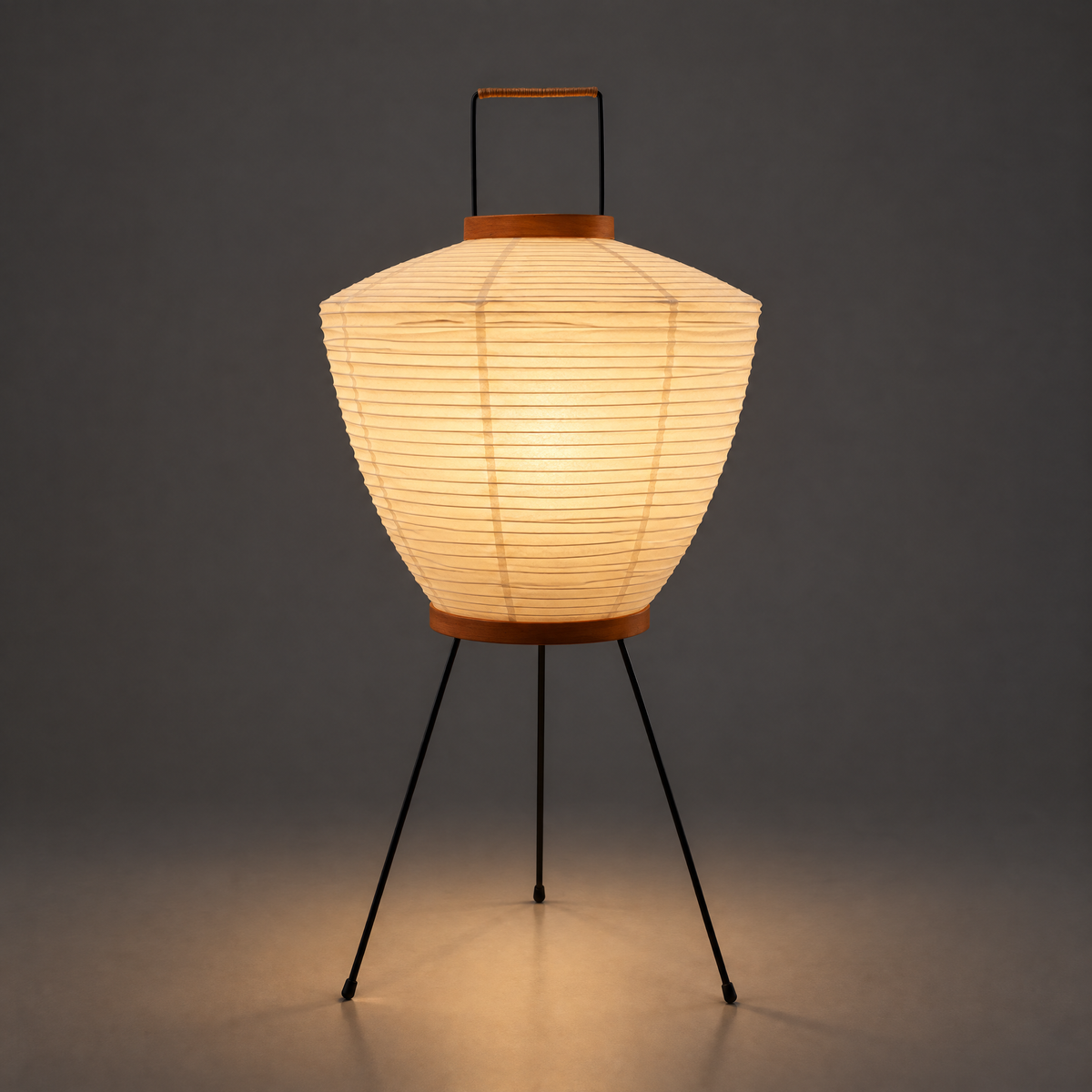 NOGUCHI AKARI 5A — Washi Paper Accent Table Lamp
