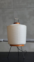 NOGUCHI AKARI 2A Paper Table Lamp — Washi & Bamboo Table Lamp