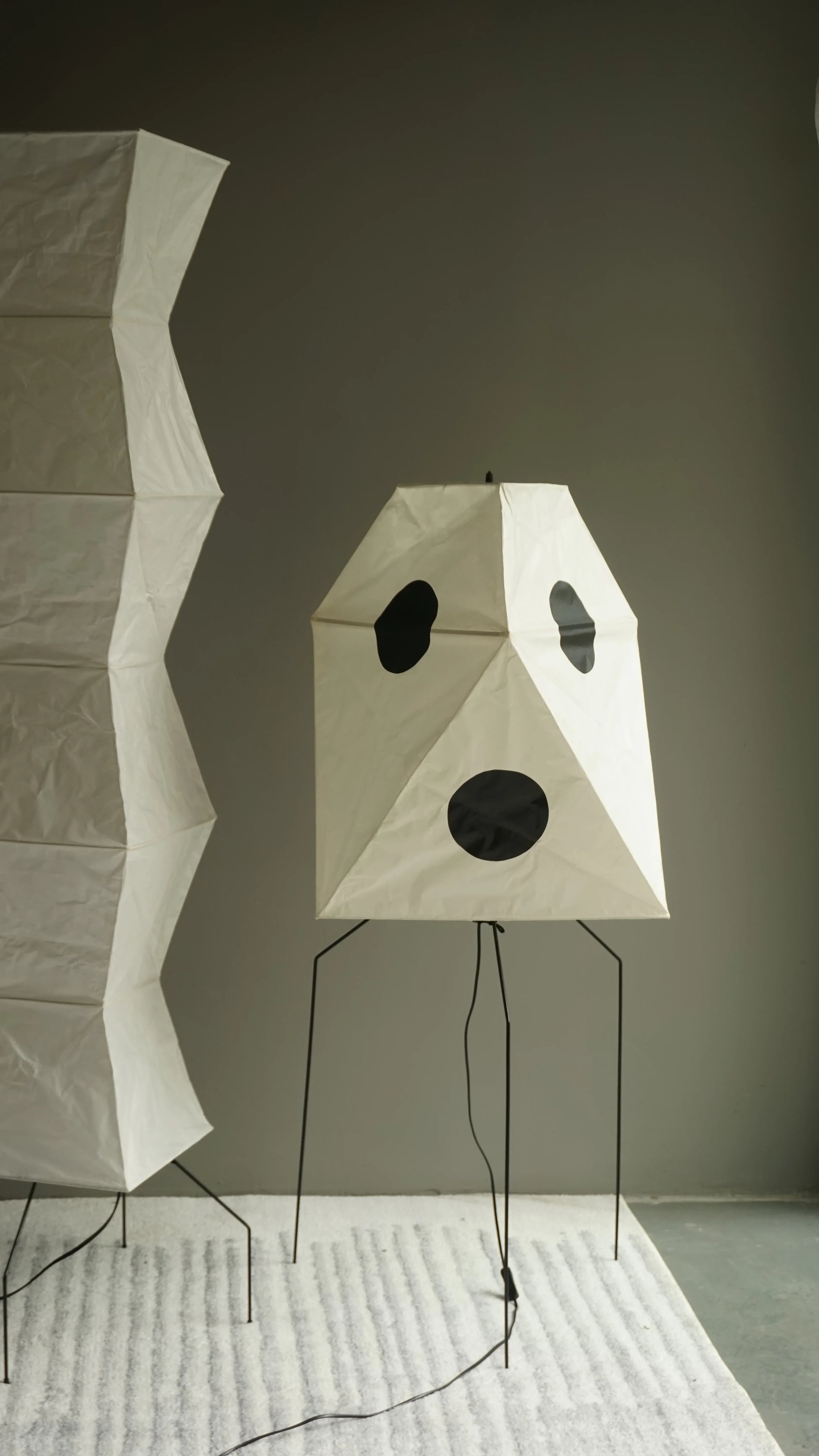 Bamboo Frame Washi UF4-L6 Floor Lamp - Sculptural Light Sculpture UF4-L9 - Captainsbamboo