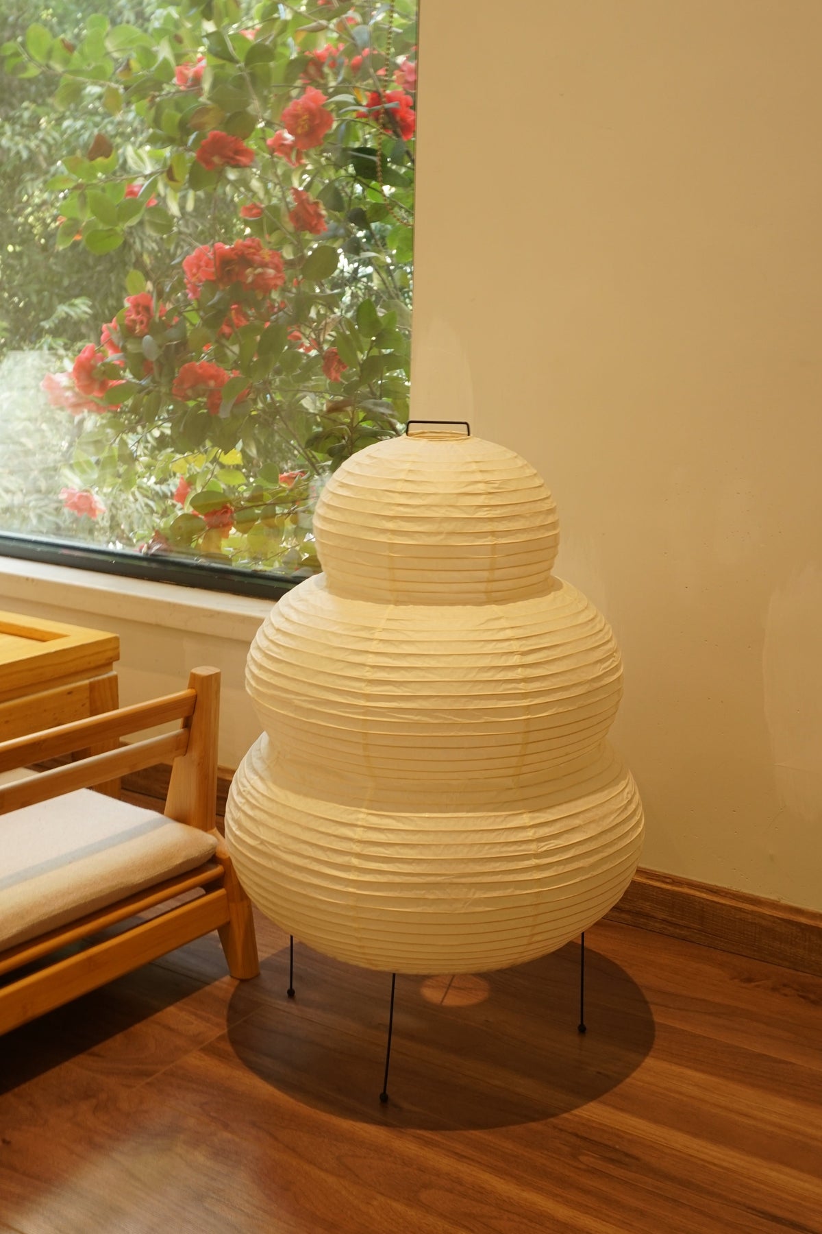 Akari 24N Lámpara de mesa Washi