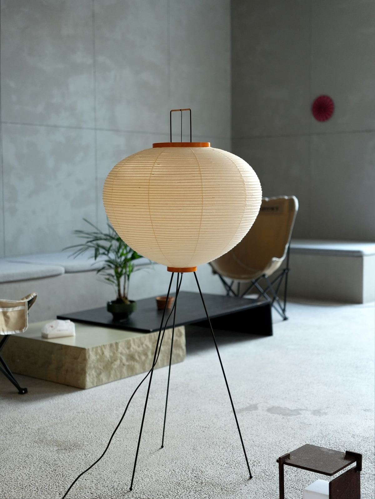 NOGUCHI AKARI 10A Floor Lamp — Large Washi Light Sculpture